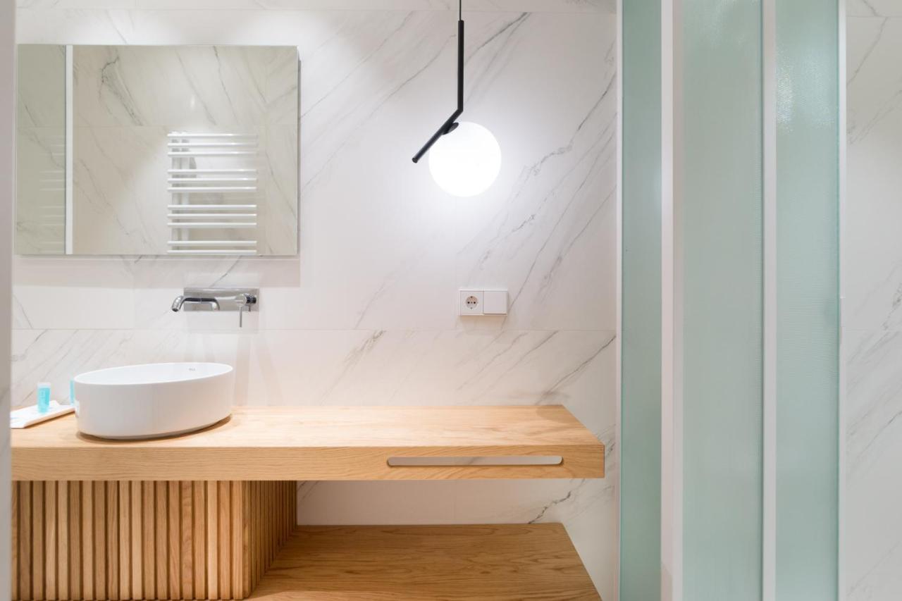 Fermin Suite - Iberorent Apartments San Sebastián Esterno foto
